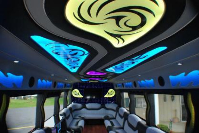South Miami Heights 22 Passenger Party Bus 